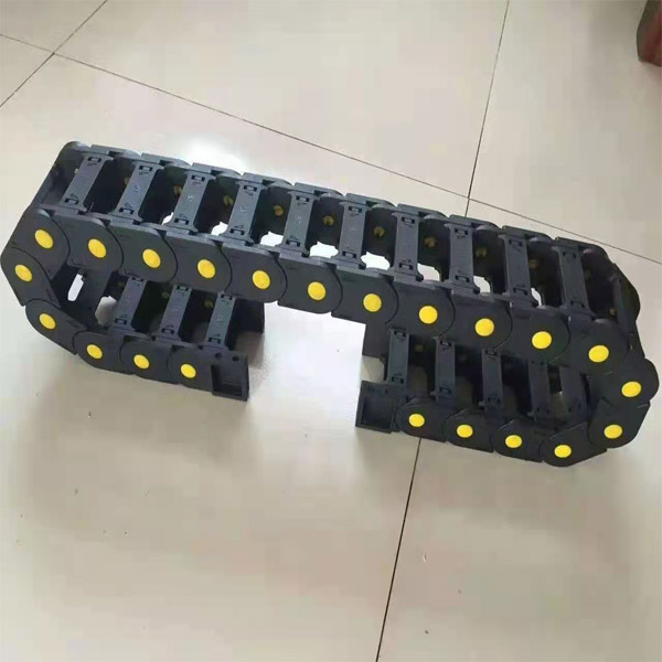 H25黃點(diǎn)加強(qiáng)型尼龍拖鏈